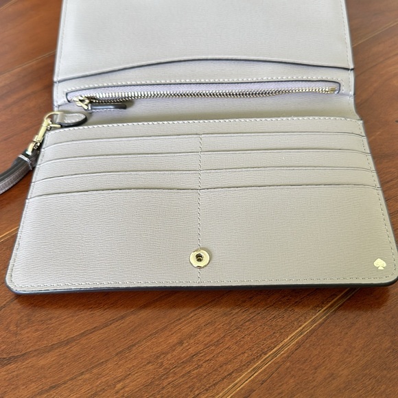 Kate Spade Wristlet Wallet Tan - Picture 6 of 8